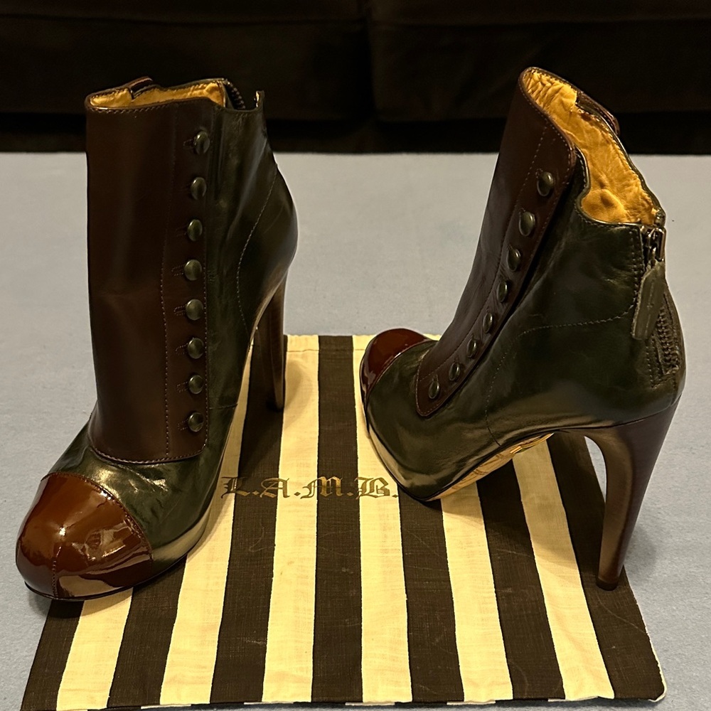 L.A.M.B. Women's 8.5M Multi Color Dark Green Brown Patch Boots Heels Brazil Made